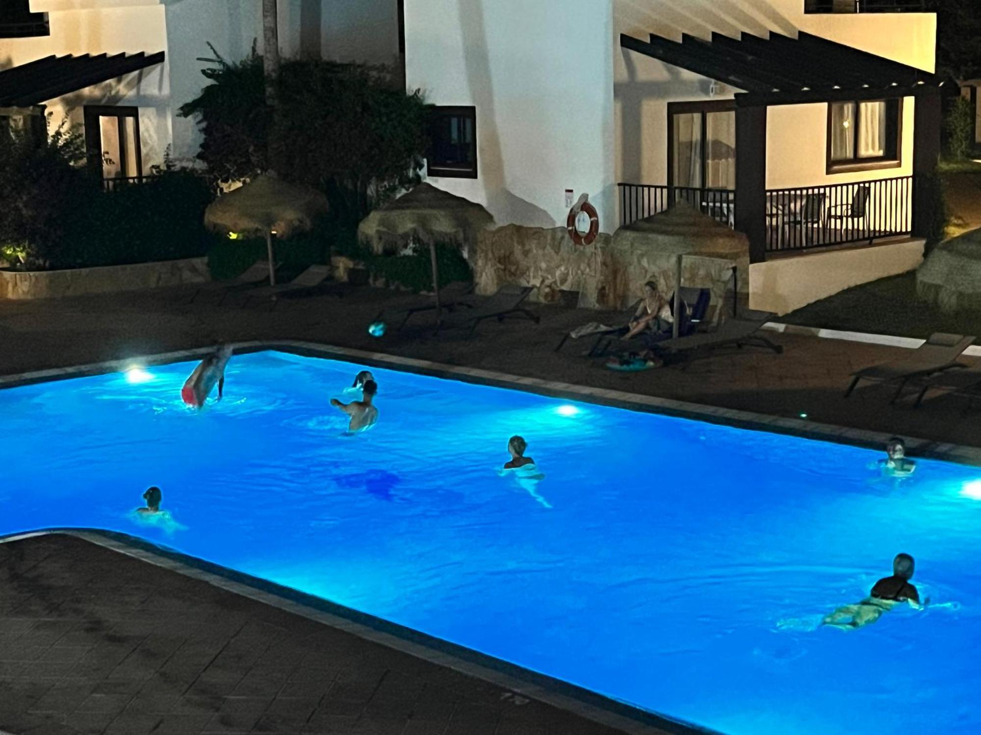 كالا ان بوسش Nuramar Aparthotel المظهر الخارجي الصورة