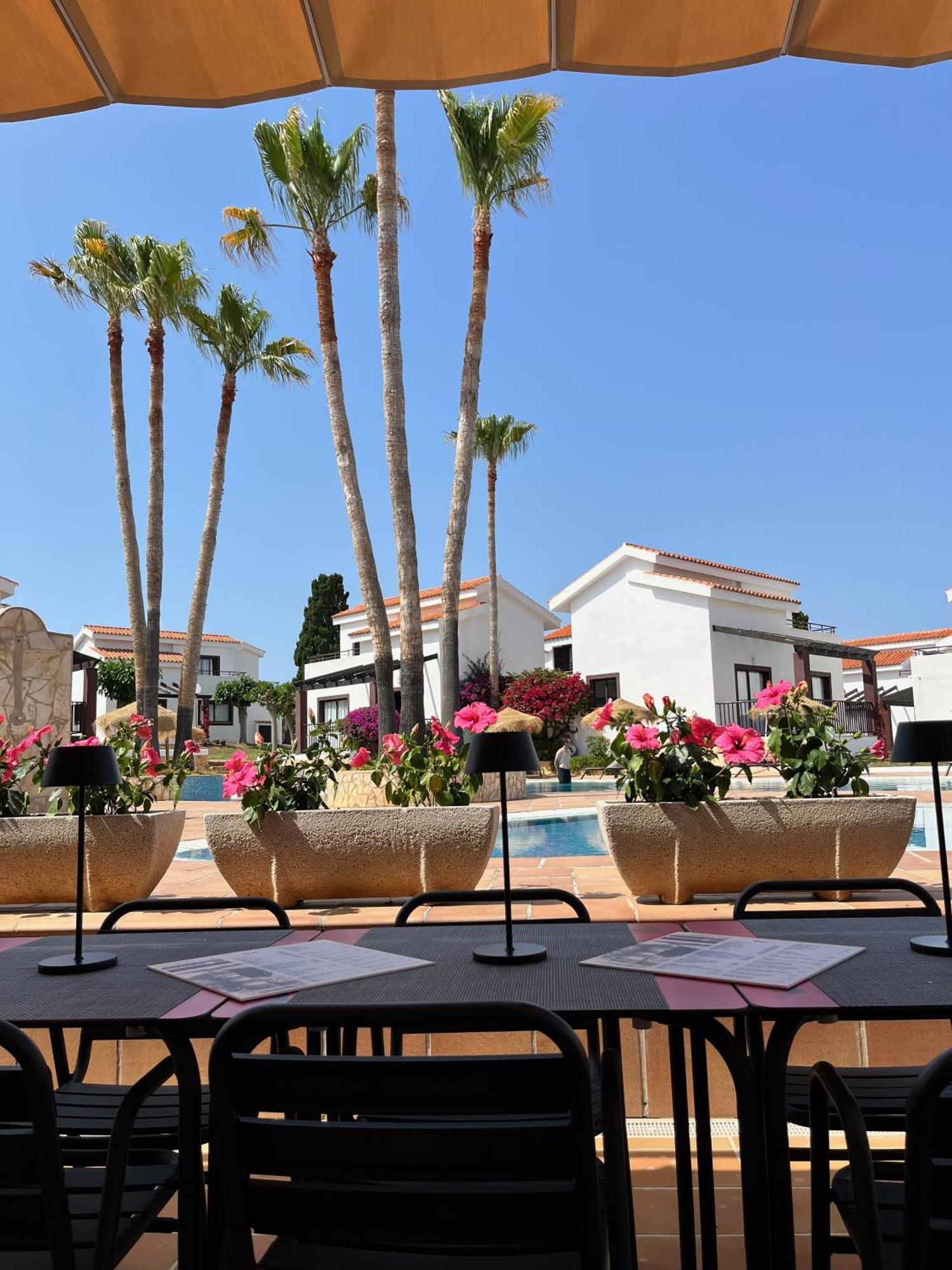 كالا ان بوسش Nuramar Aparthotel المظهر الخارجي الصورة