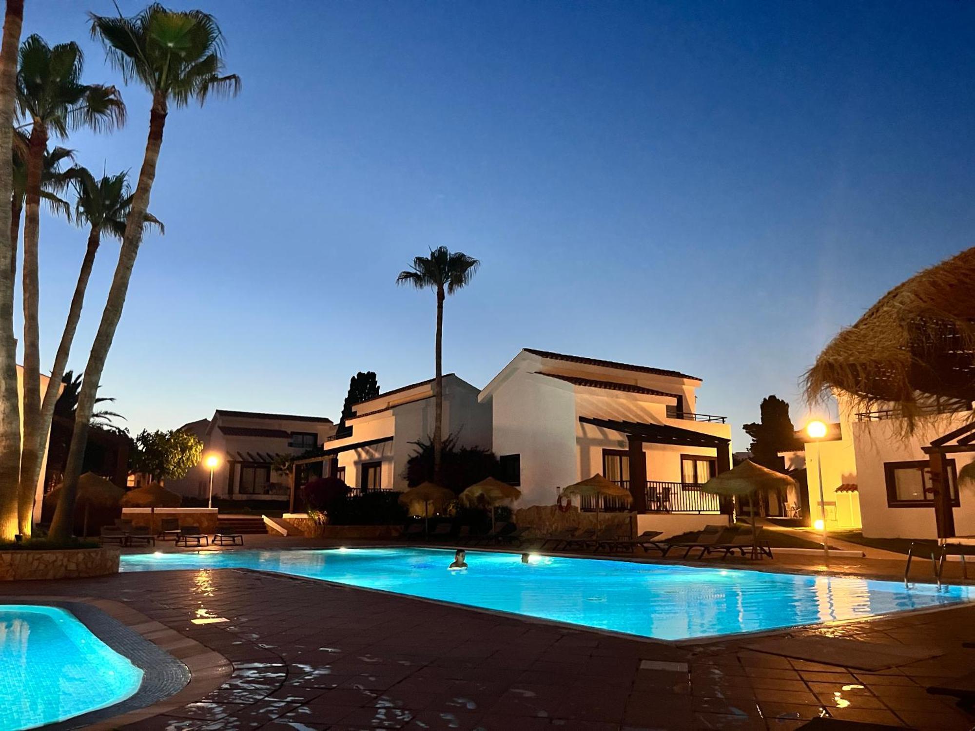 كالا ان بوسش Nuramar Aparthotel المظهر الخارجي الصورة