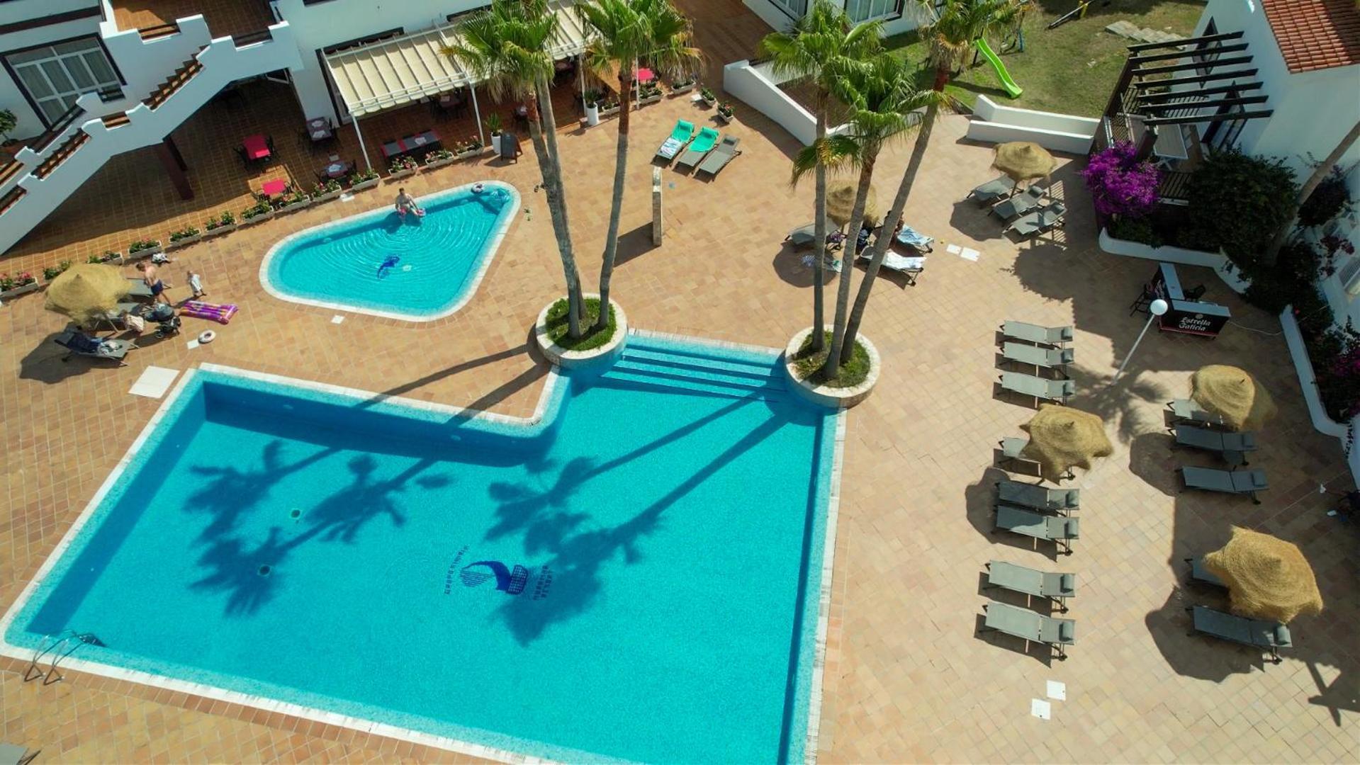 كالا ان بوسش Nuramar Aparthotel المظهر الخارجي الصورة