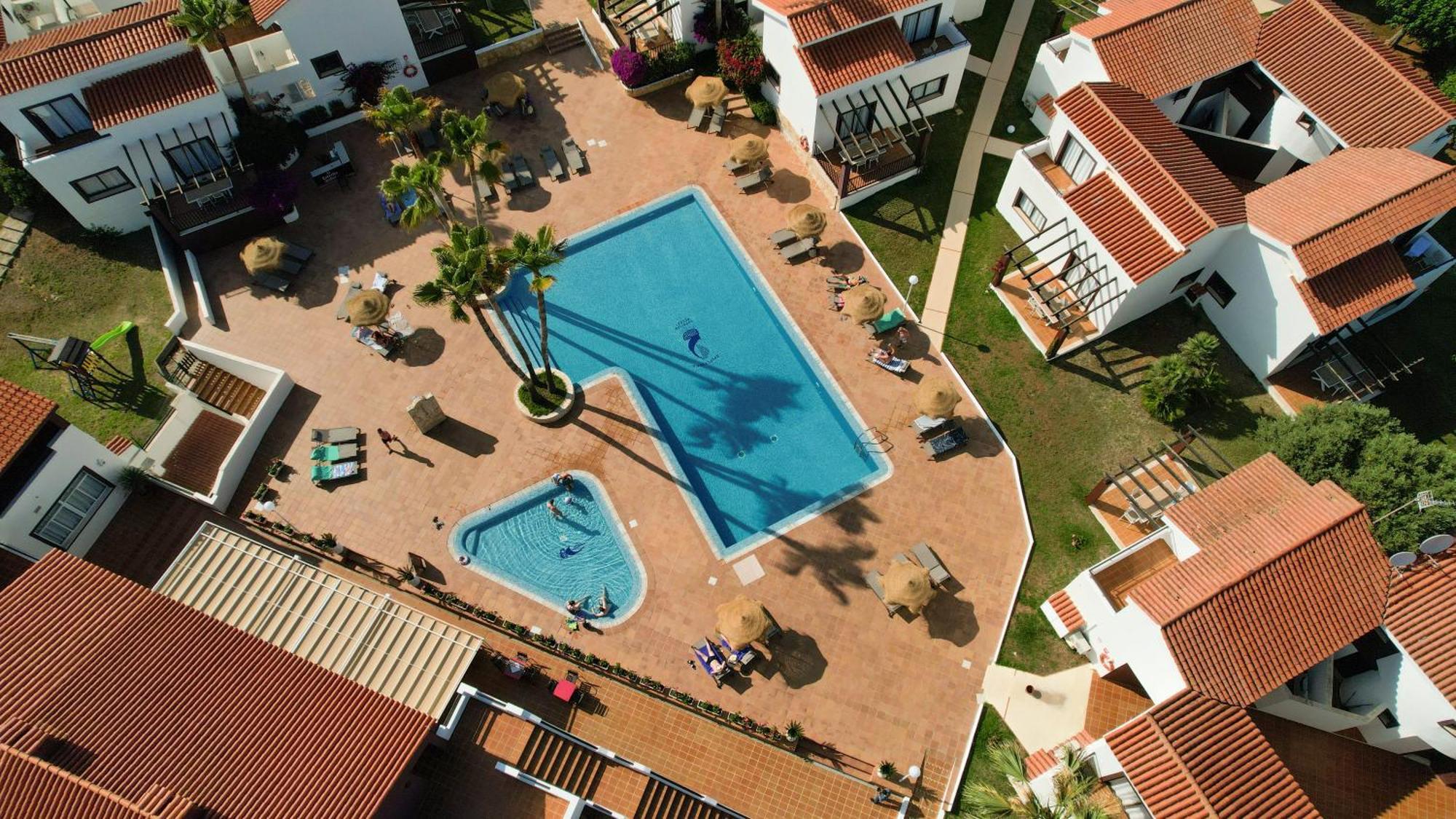 كالا ان بوسش Nuramar Aparthotel المظهر الخارجي الصورة