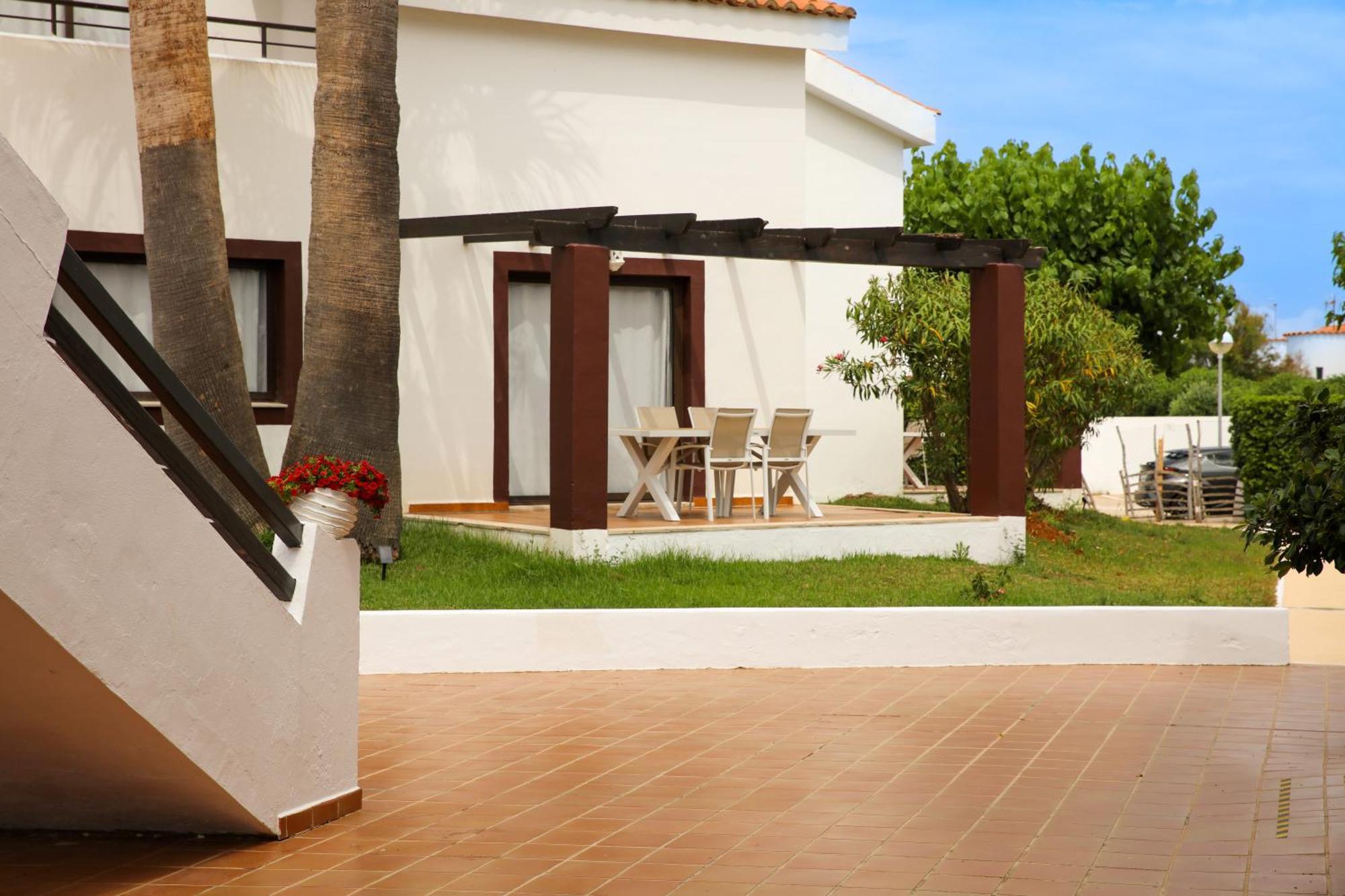 كالا ان بوسش Nuramar Aparthotel المظهر الخارجي الصورة