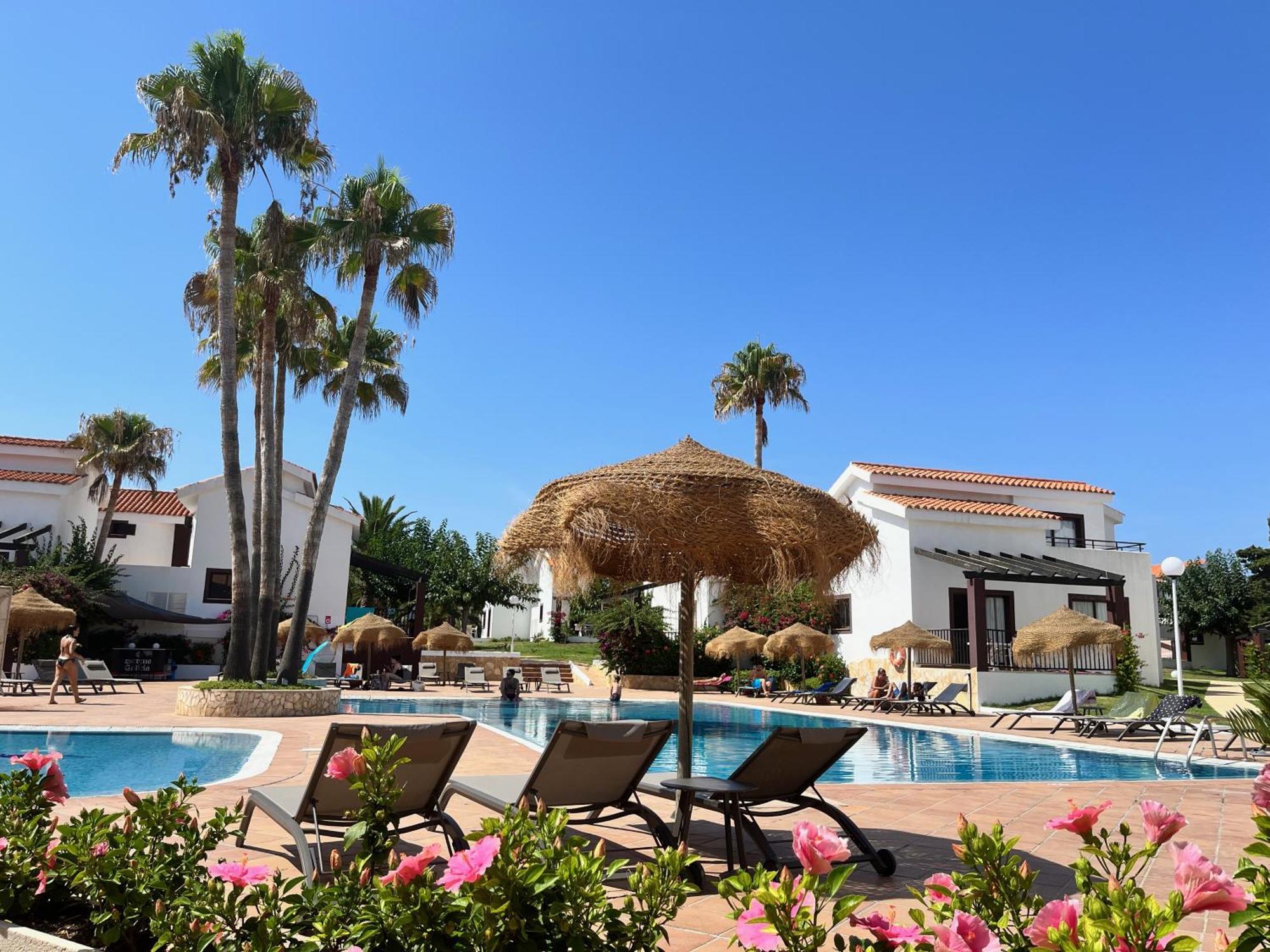 كالا ان بوسش Nuramar Aparthotel المظهر الخارجي الصورة
